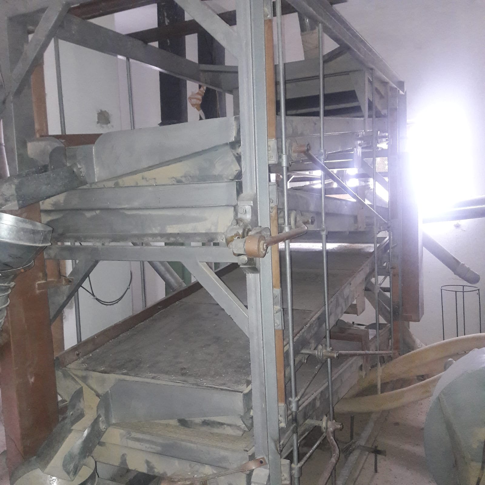 Atölye ve Teslime Hazırladığımız Makinelerimiz